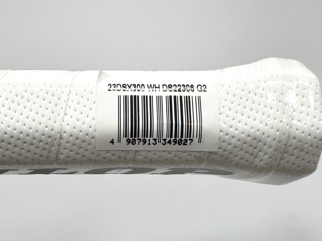 DUNLOP SX300 GRIP2 新品/色ホワイト No.A4+糸オマケ