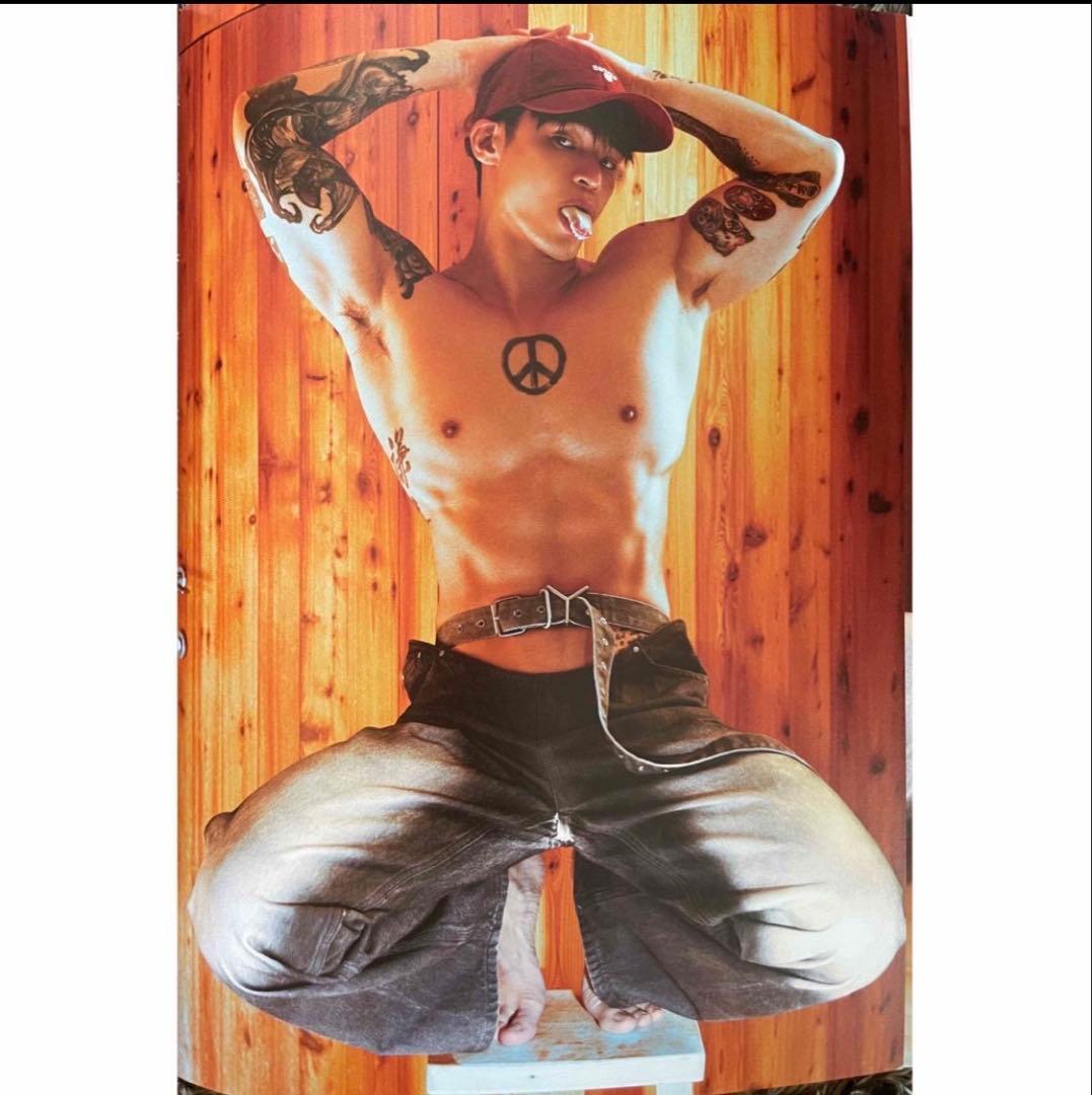 台湾男性写真集　TIMOTHY'S FIGURE 晏人物攝影集