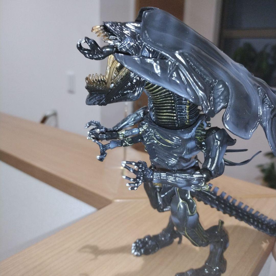 ジャンク品　エイリアン　映画　クイーン　フィギュア　箱なし　NECA