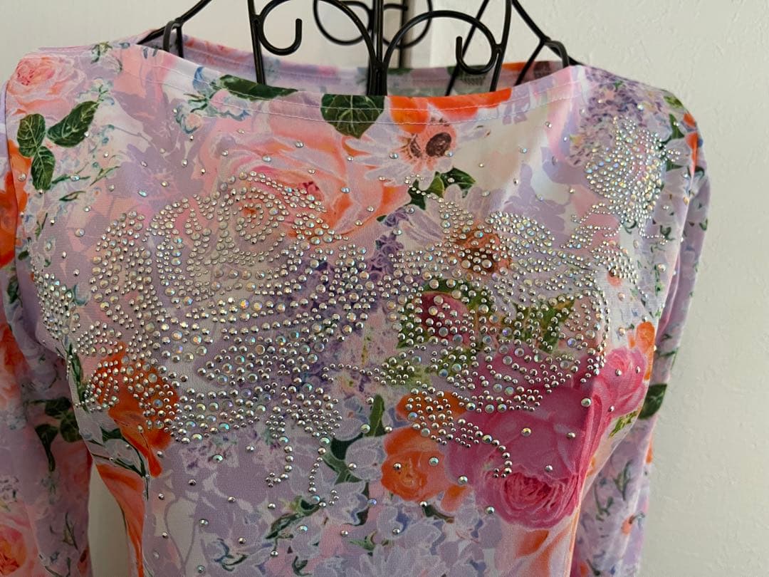 新品❣️未使用❣️タグ付き❣️ ✨社交ダンス　カットソー　ピンク花柄✨