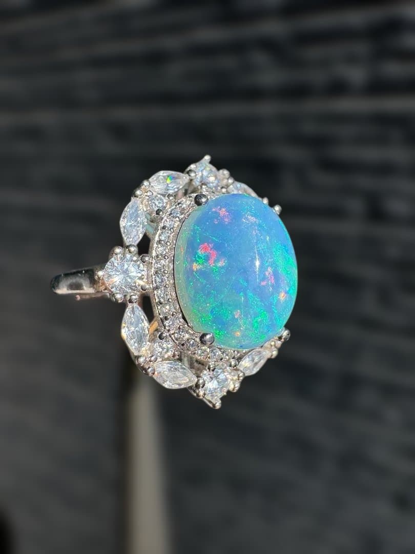 新作　天然石水オパール遊色綺麗極彩ルース3.050ct 鑑ソ付