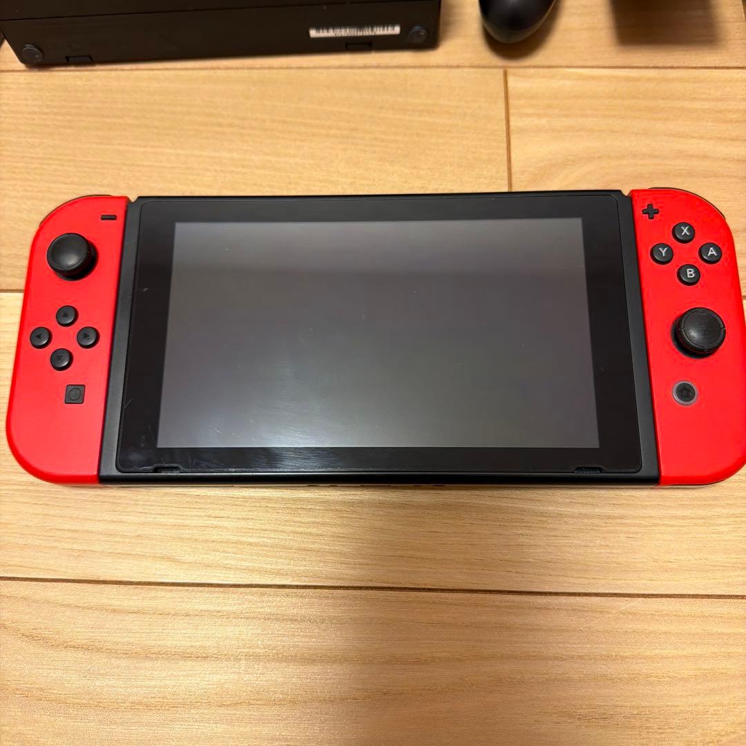 Nintendo Switch 赤 本体 ドック付き