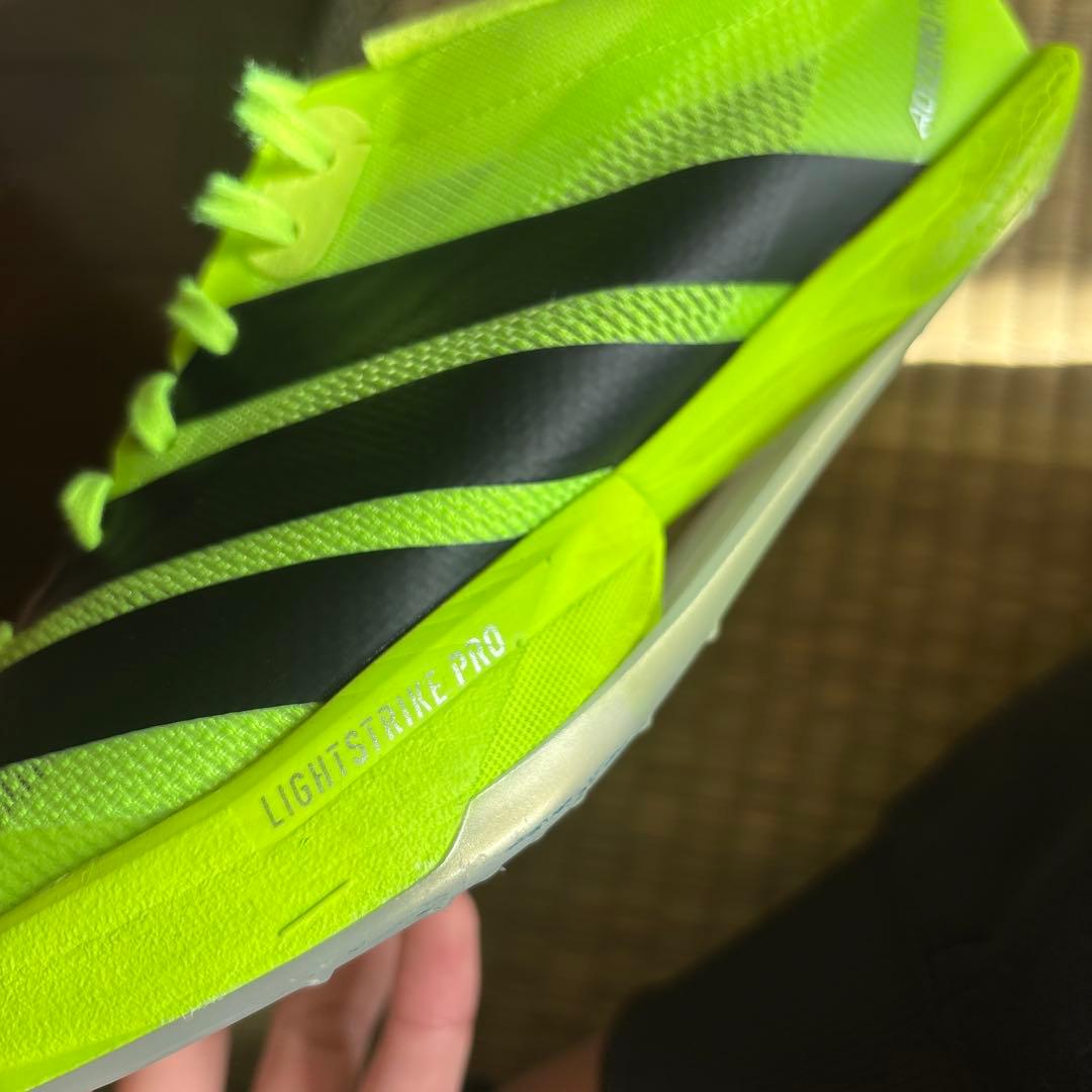adidas primeSP4 スパイクシューズ 蛍光イエロー