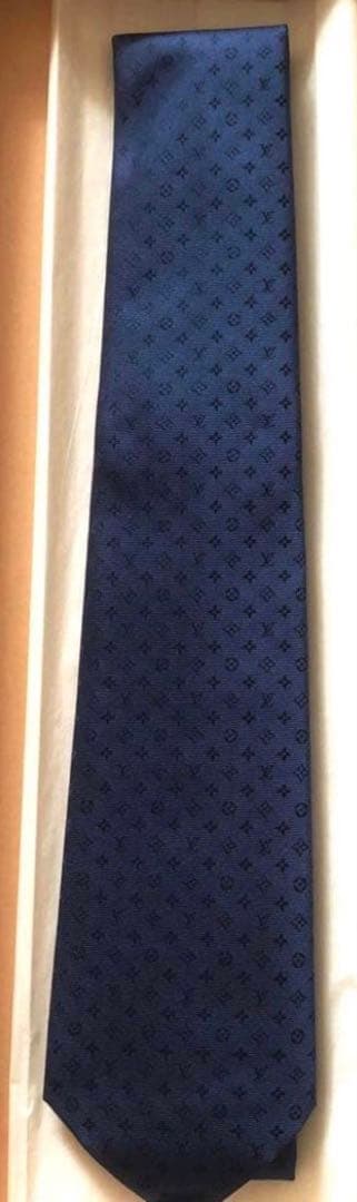 【新品】LOUIS VUITTON ルイ・ヴィトン　モノグラム　ネクタイ