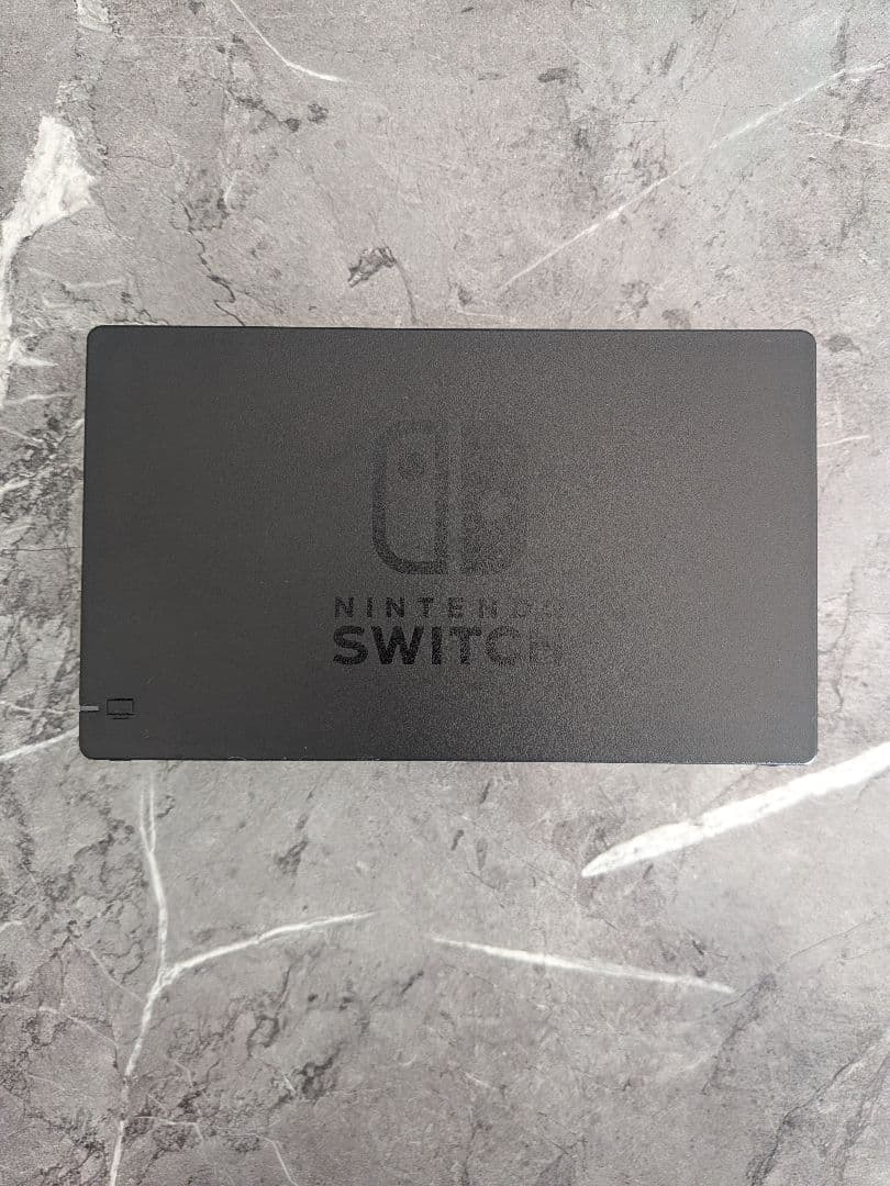 【ほぼ未使用・美品】Nintendo Switch本体セット（付属品完備）