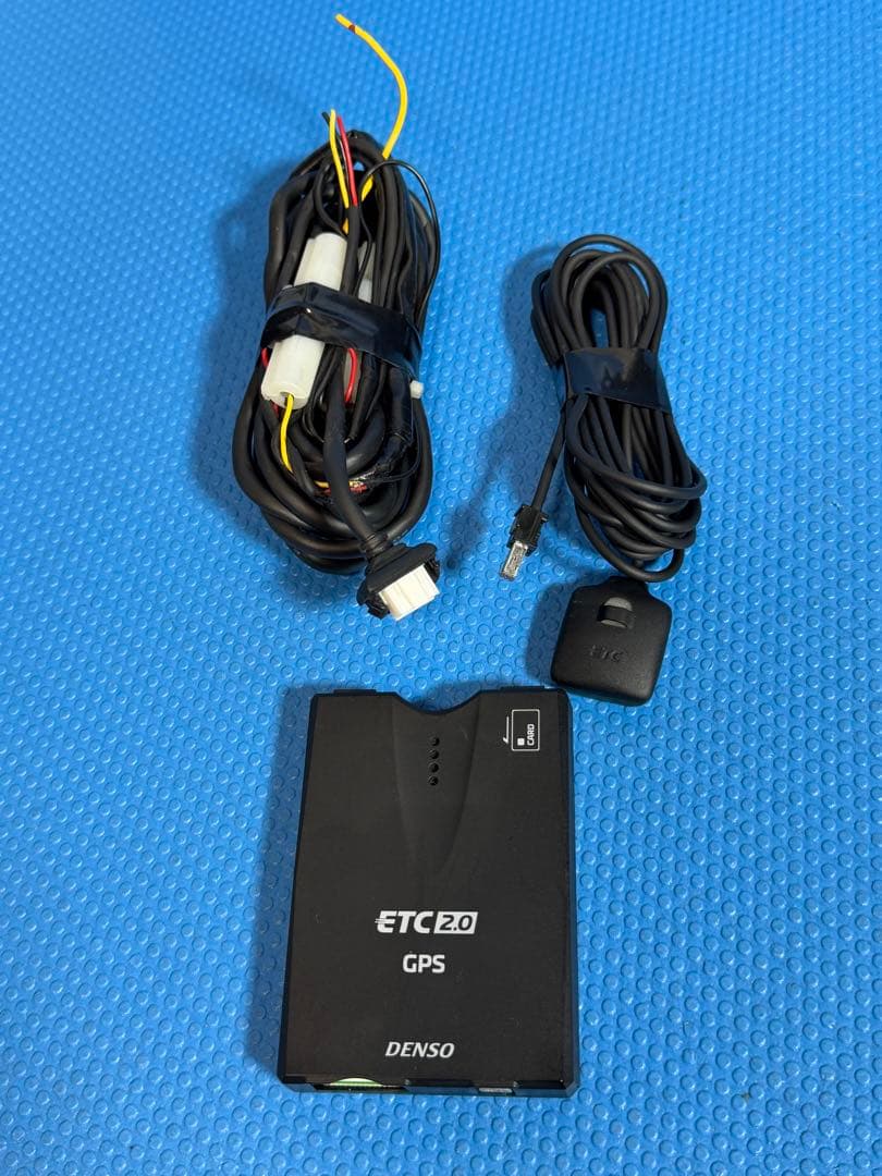 DIU-A010 デンソー　ETC2.0 GPS 本体のみ　DENSO