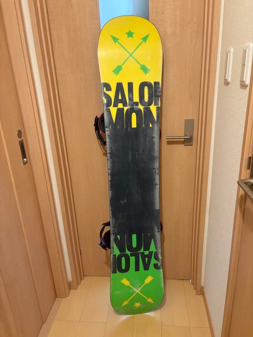 【SALOMON】サロモンスノーボード 2点セット（ボード バイン）値下げ交渉⭕️