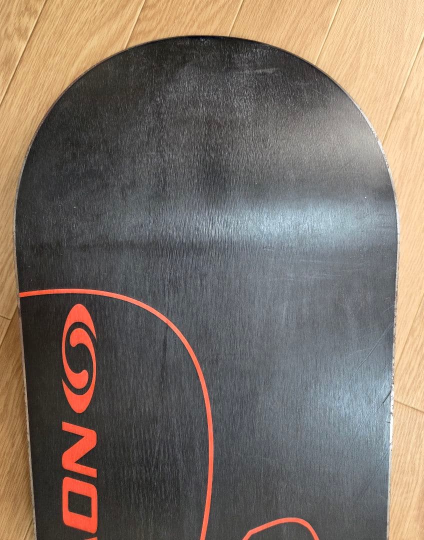 SALOMON IVY-143 スノーボード 板　おまけ　カバー付き
