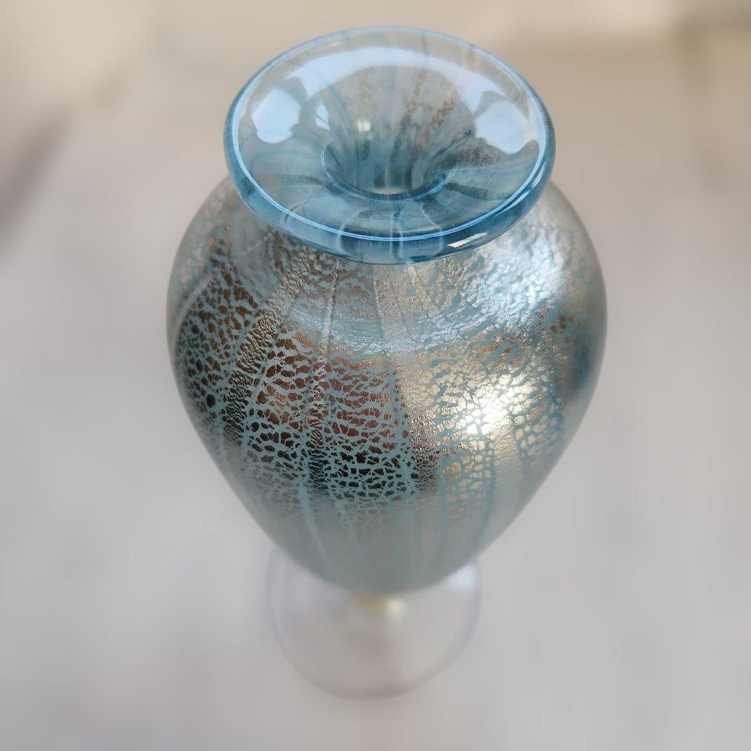 宙吹きガラス プラチナ箔流水紋花器 高橋克典 作 ガラス花瓶 花器