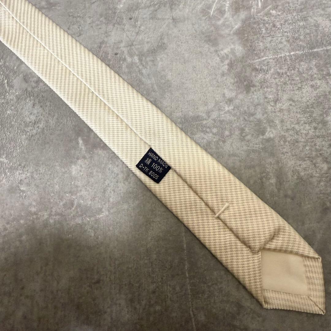 【✨美品✨】BURBERRY バーバリー ネクタイ ホワイト ストライプ 結婚式