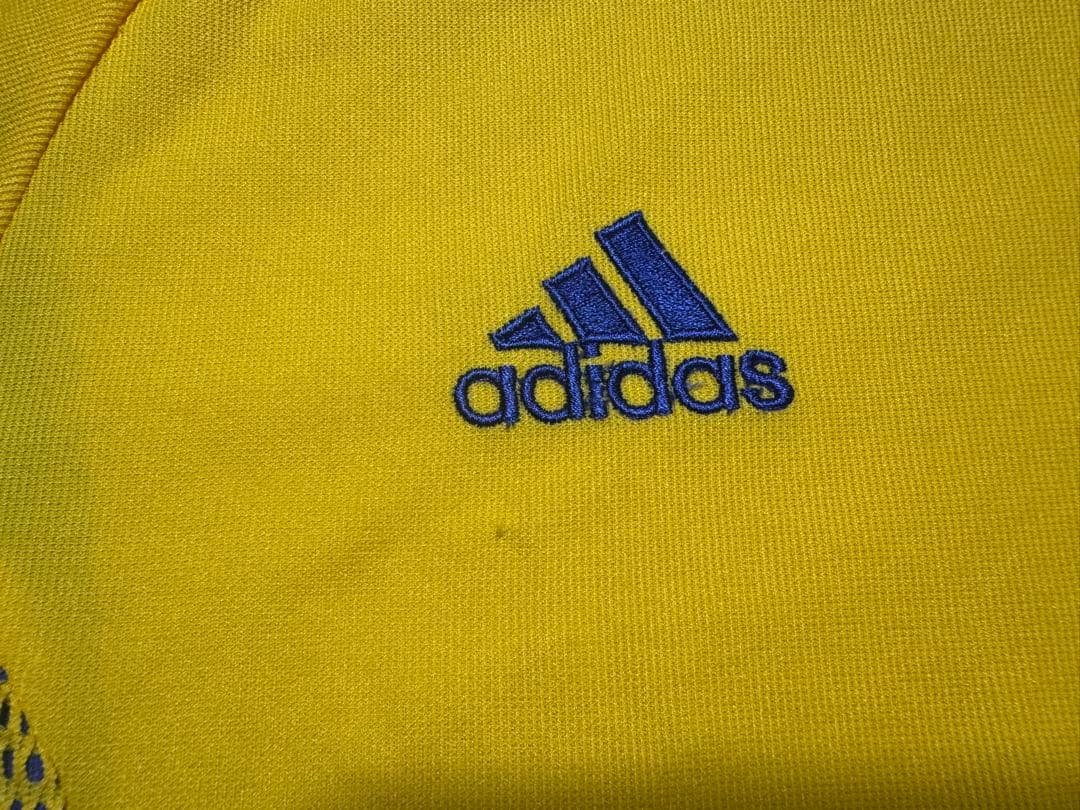 極美品 00s サッカー スウェーデン代表 ユニフォーム Oサイズ adidas