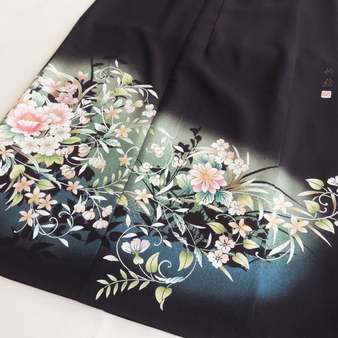 着物リメイク　ワンピース 　黒留袖　花唐草　暈し　金彩　作家物　ドレス