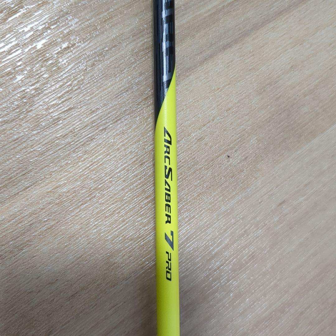 ARC SABER 7 PRO バドミントンラケット