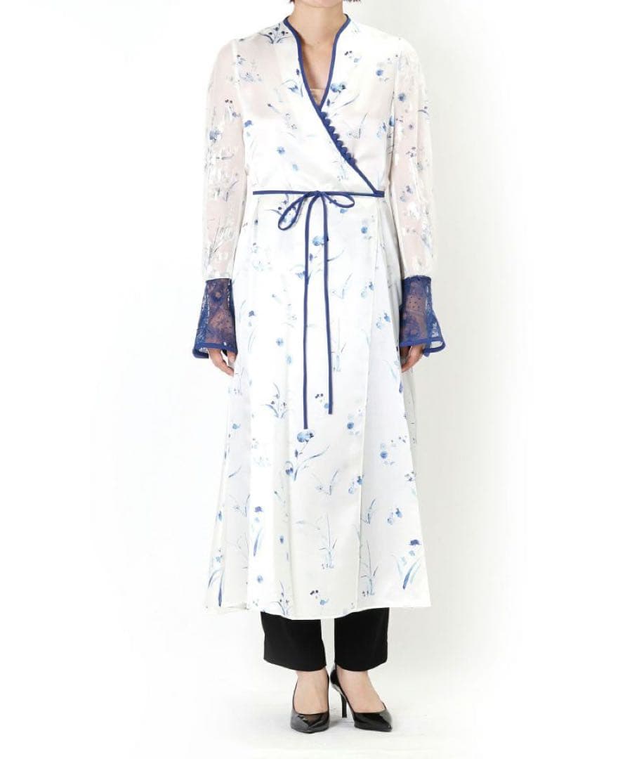 mame kurogouchi 19aw シルクラメプリントVネックドレス