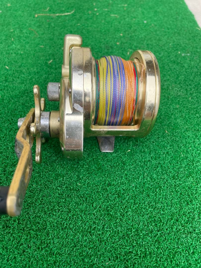 リール SHIMANO scorpion OCEA 2000 JIGGER