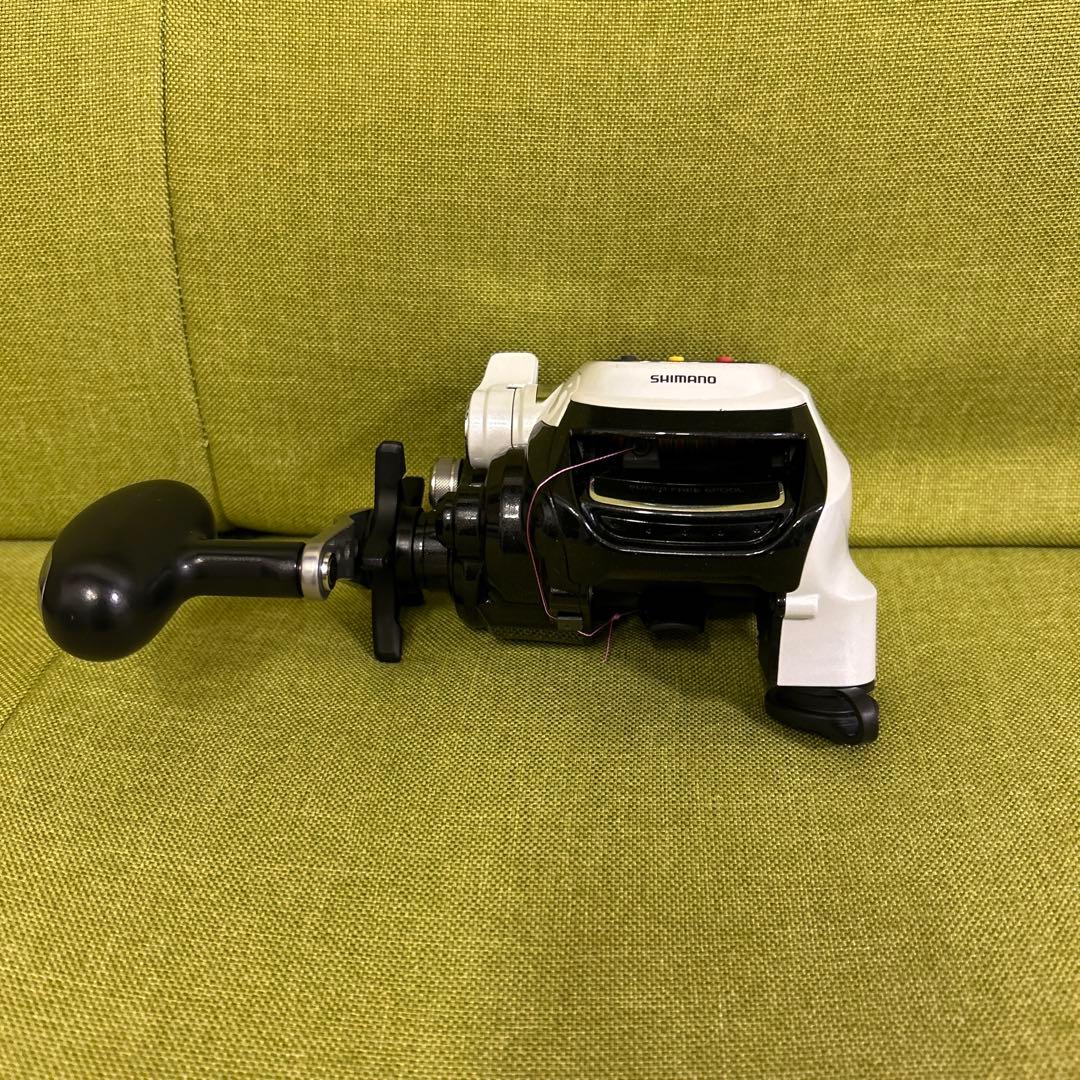 リール shimano PLAYS 800