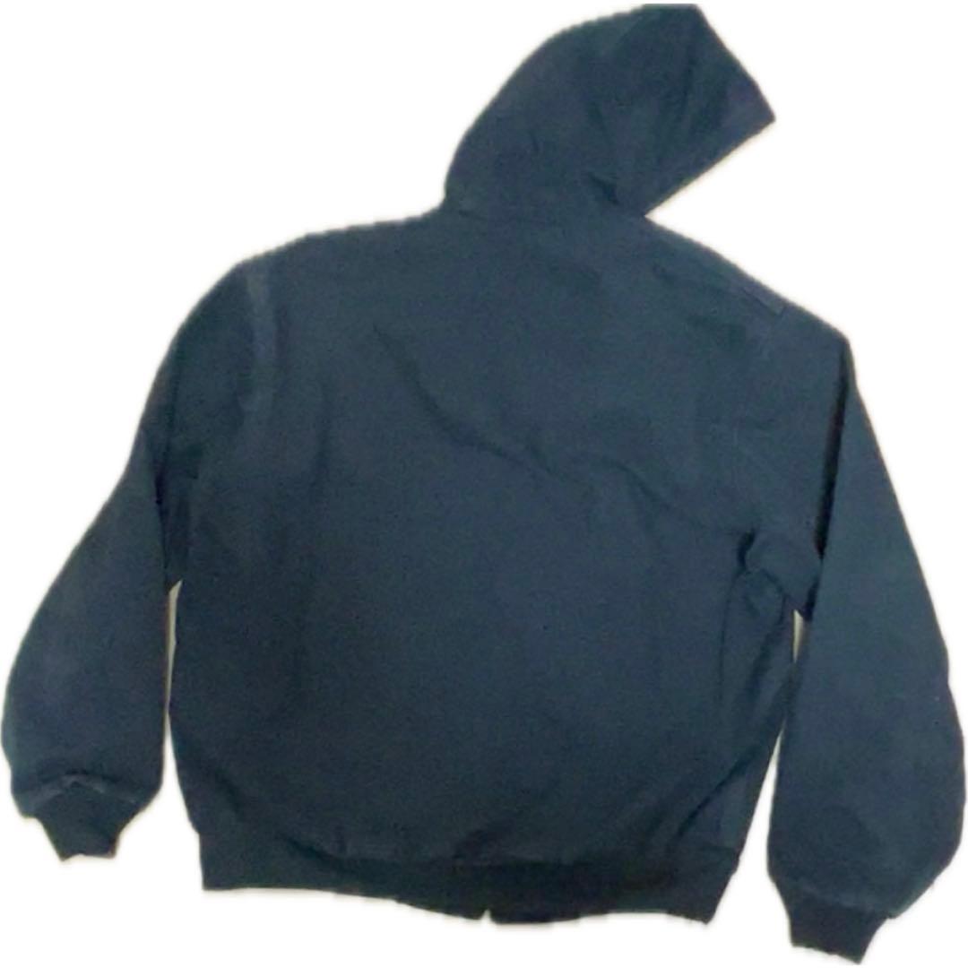 ゆっきー　Carhartt アクティブジャケット
