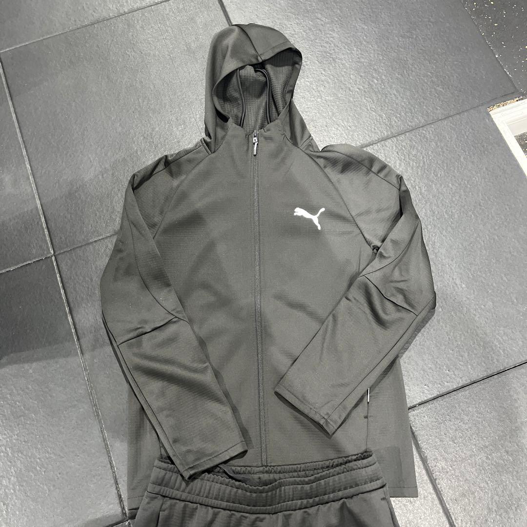 プーマHEAT INSULATION 新品
