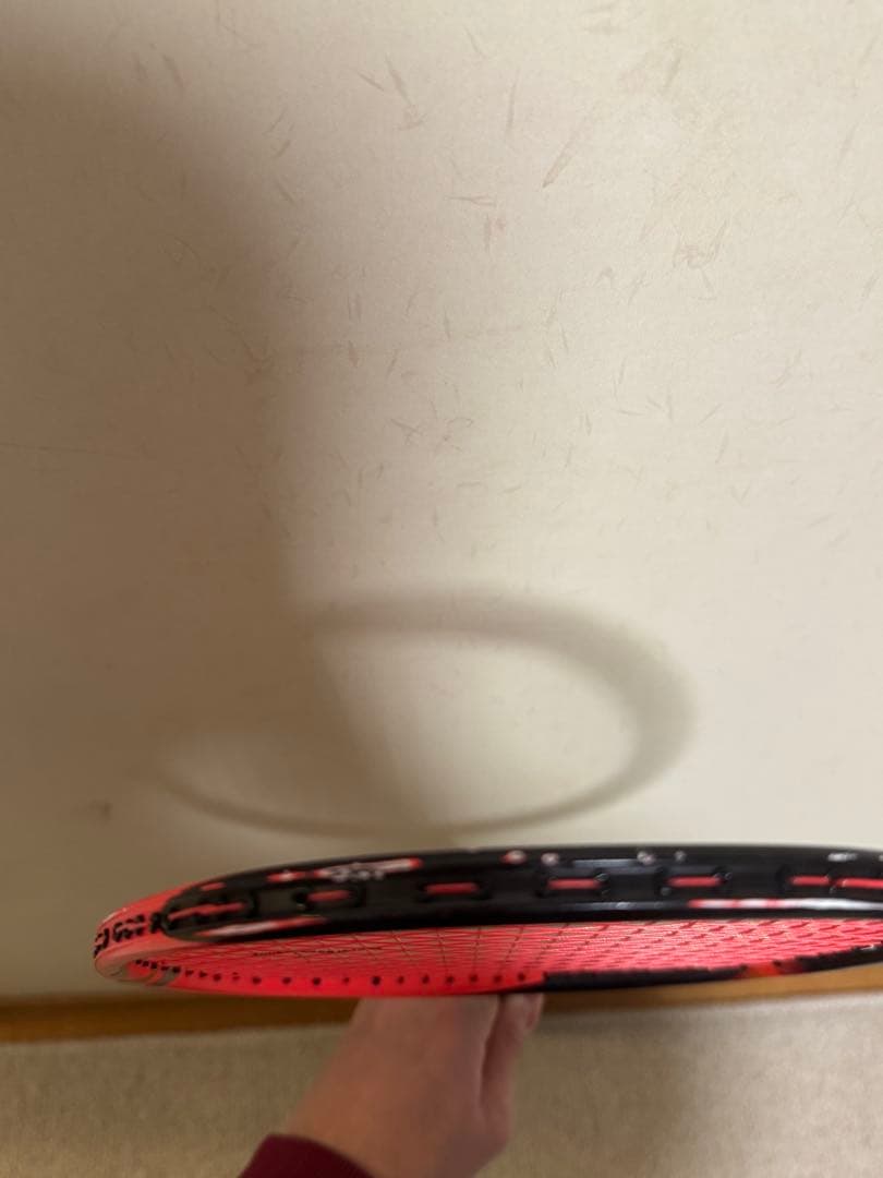 ヨネックスアストロックス77廃盤赤色