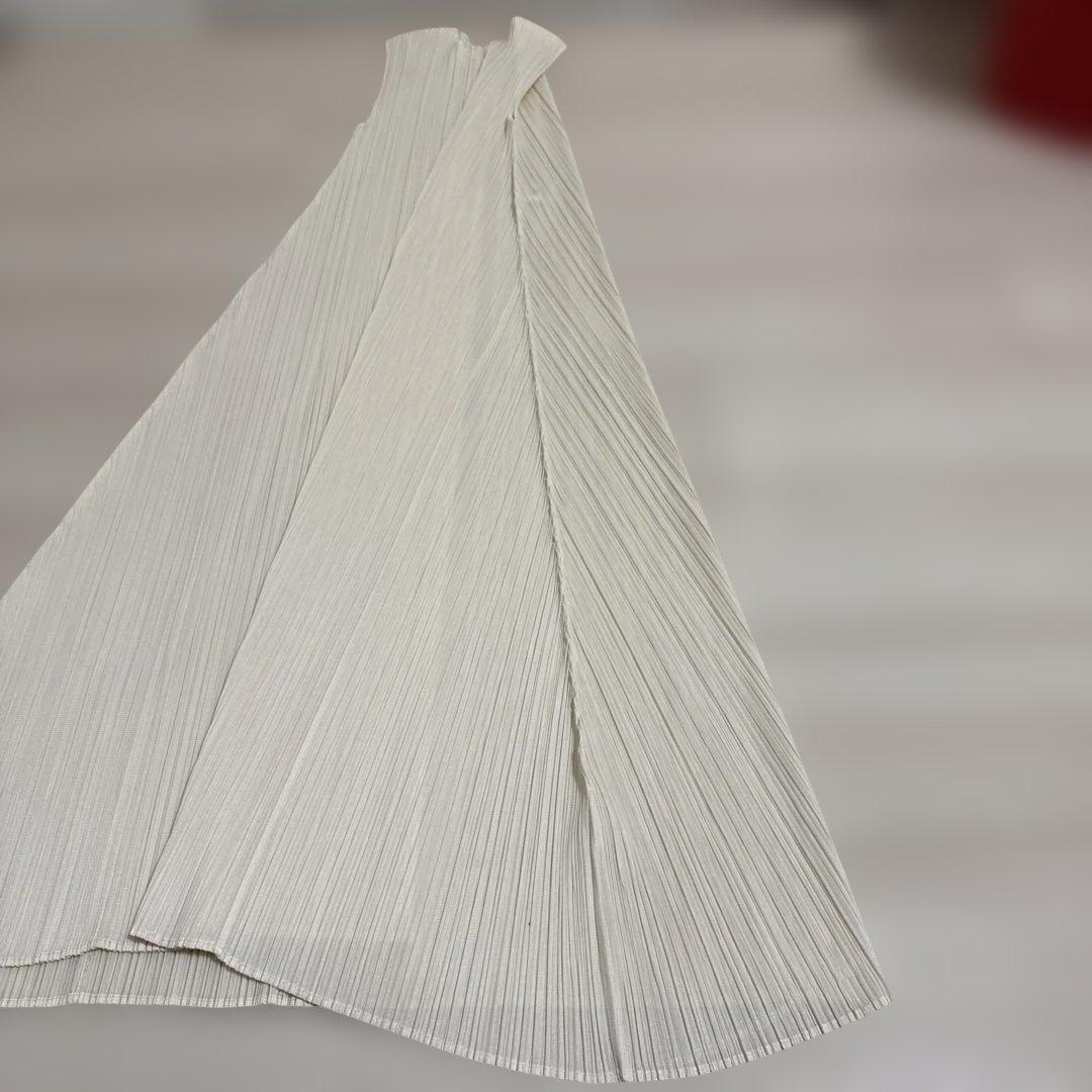 PLEATS PLEASE アイボリー プリーツ ノースリーブワンピース