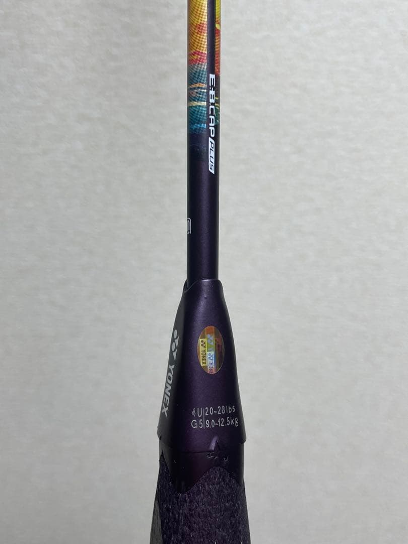 ヨネックスナノフレア700ツーア　美品