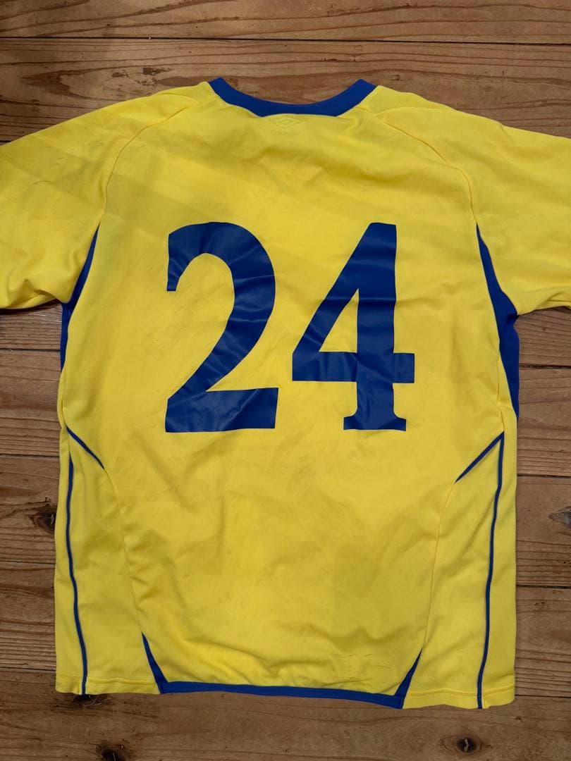 Umbro Jōsai Univ. サッカーシャツ 24/41 セット