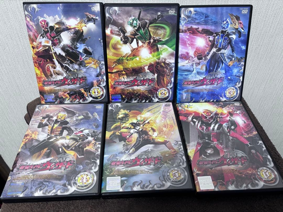 仮面ライダーウィザードDVD全巻 +おまけ２巻