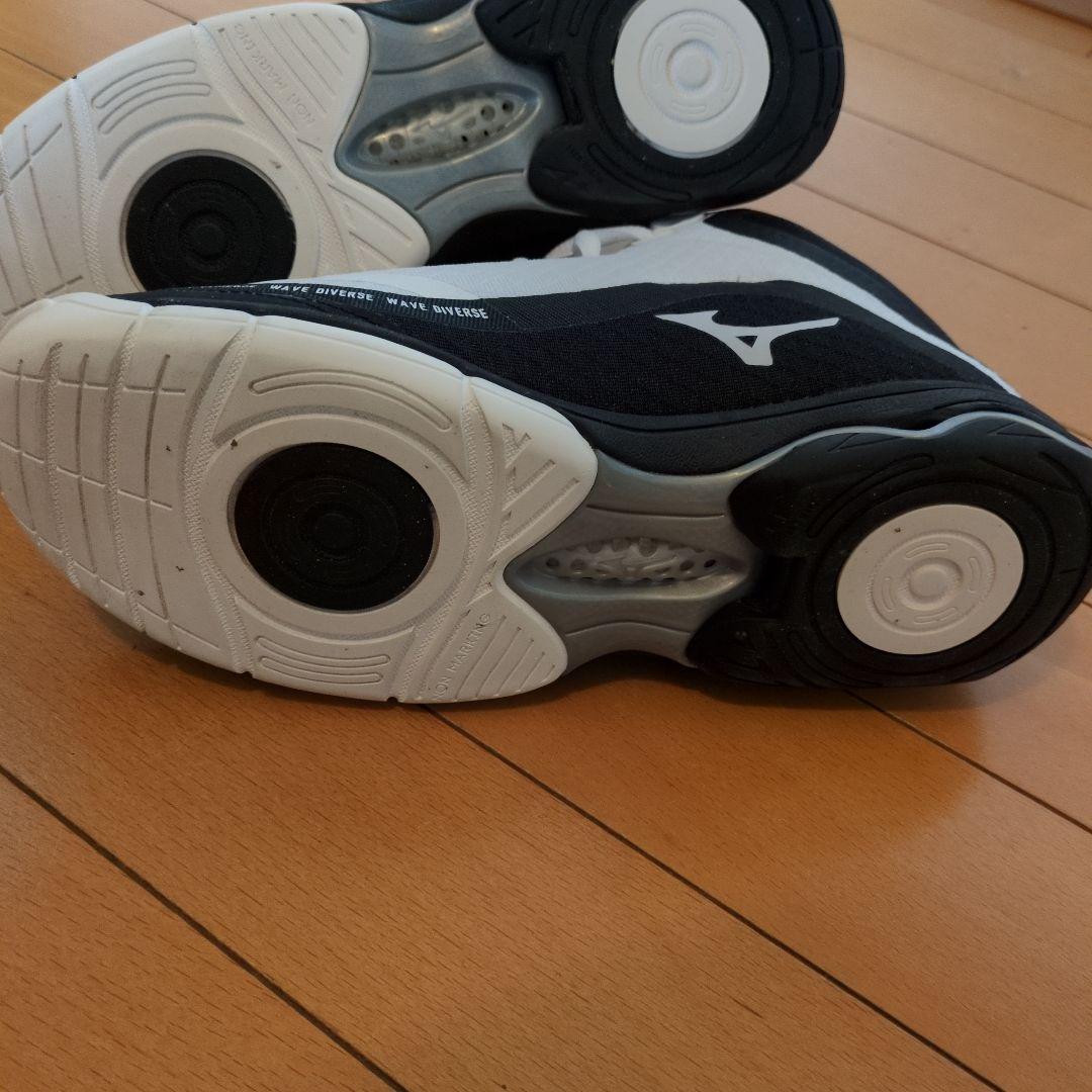 Mizuno WAVE DIVERSE 　フィットネスシューズ　未使用に近い