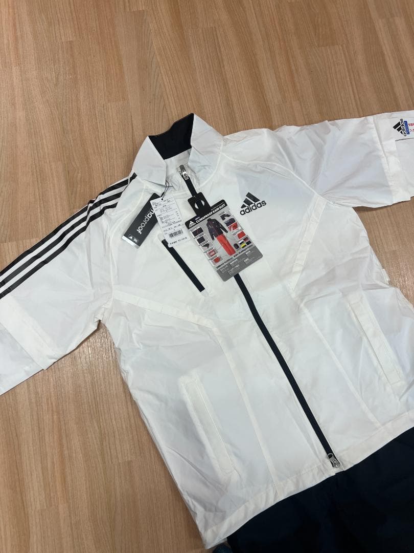 adidas ゴルフレインウェア