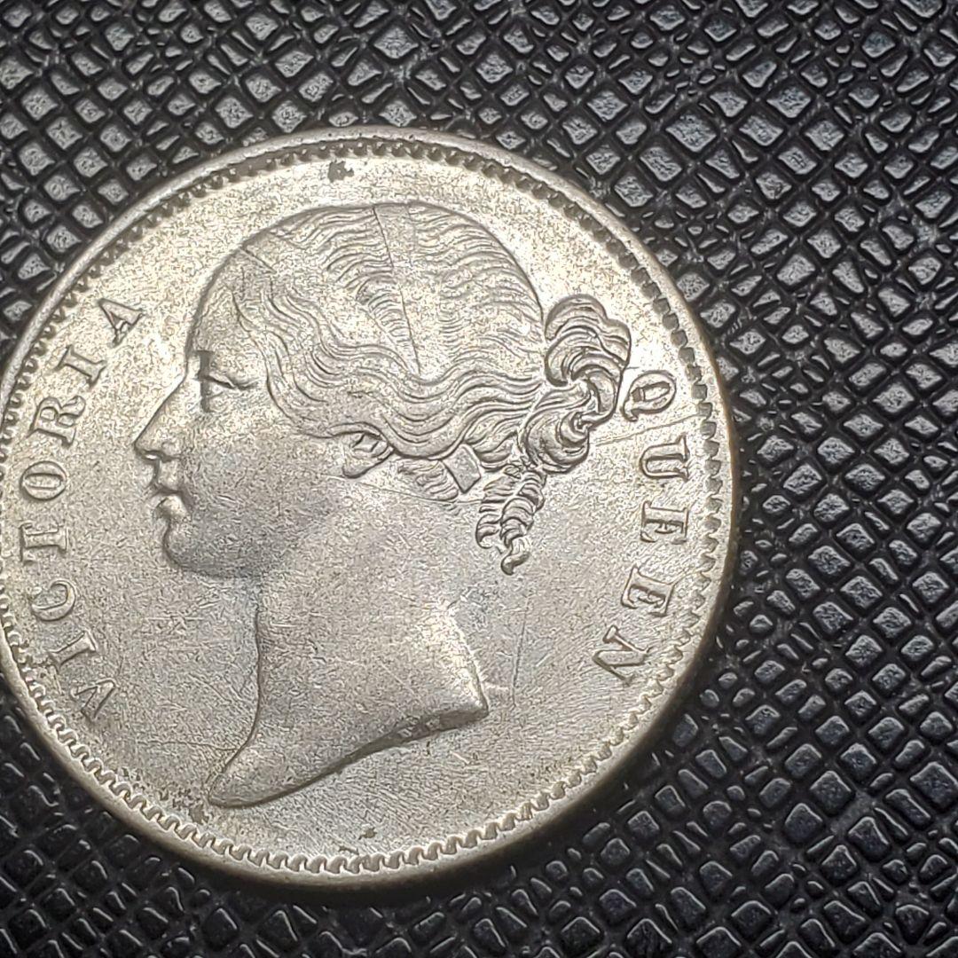 5018.　銀貨　1840年　インド　東インド会社　ビクトリア女王　1ルピー