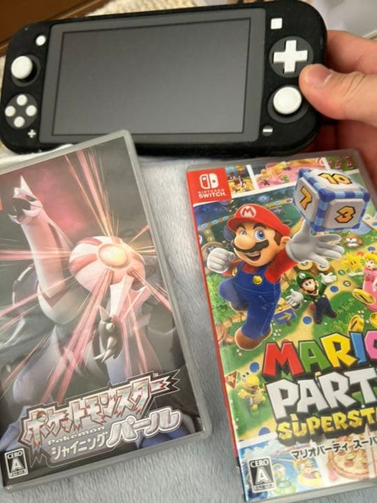 ニンテンドーSwitch right カセット2つ