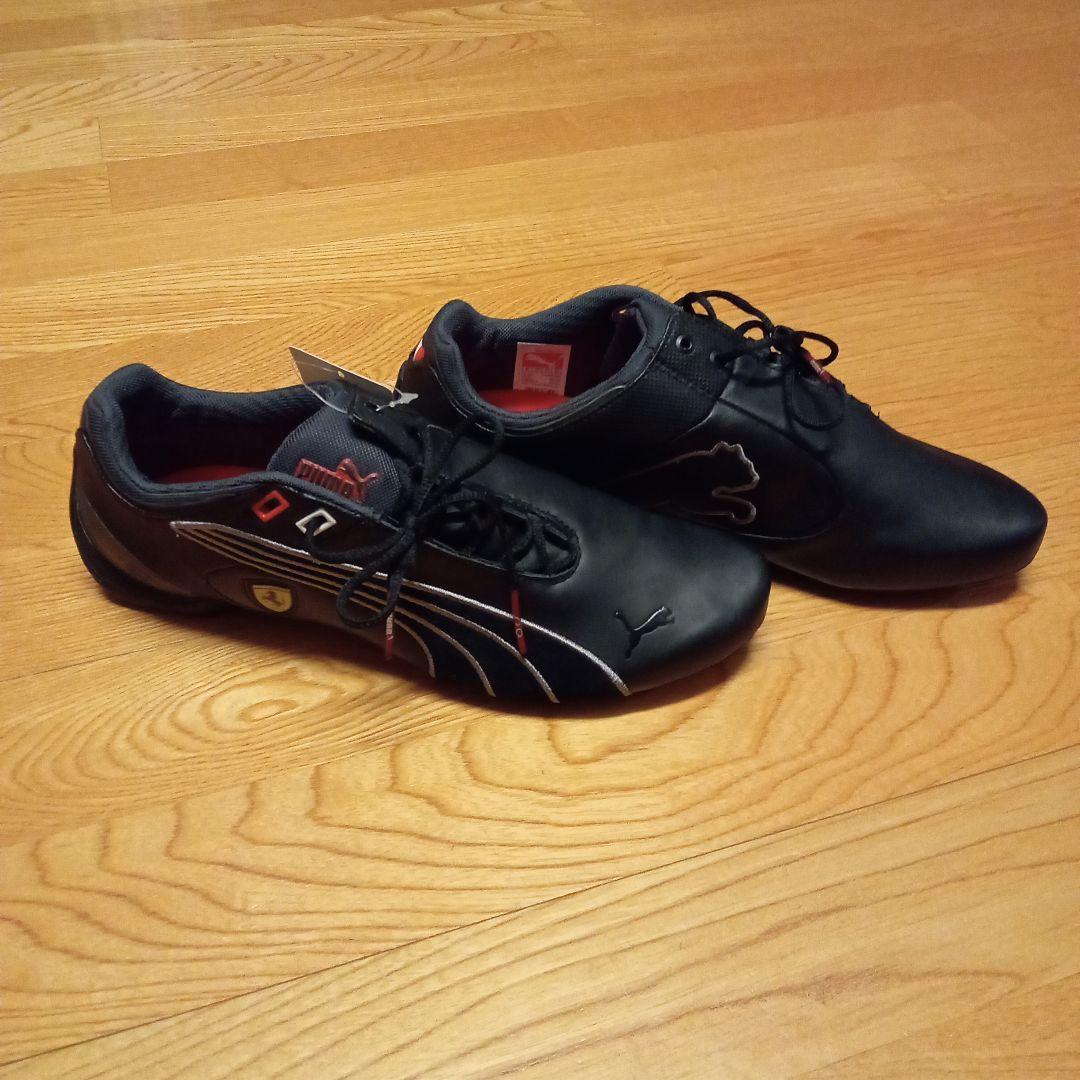 ☆新品☆フェラーリとプーマのコラボ☆Puma ドライビングシューズ