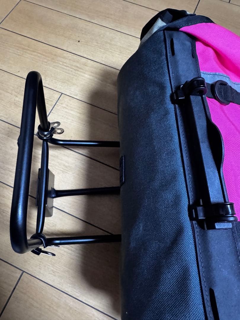 (Brompton)SWIFT INDUSTRIES 15周年限定バッグ ピンク