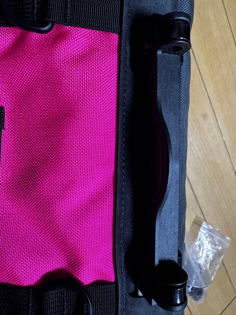 (Brompton)SWIFT INDUSTRIES 15周年限定バッグ ピンク