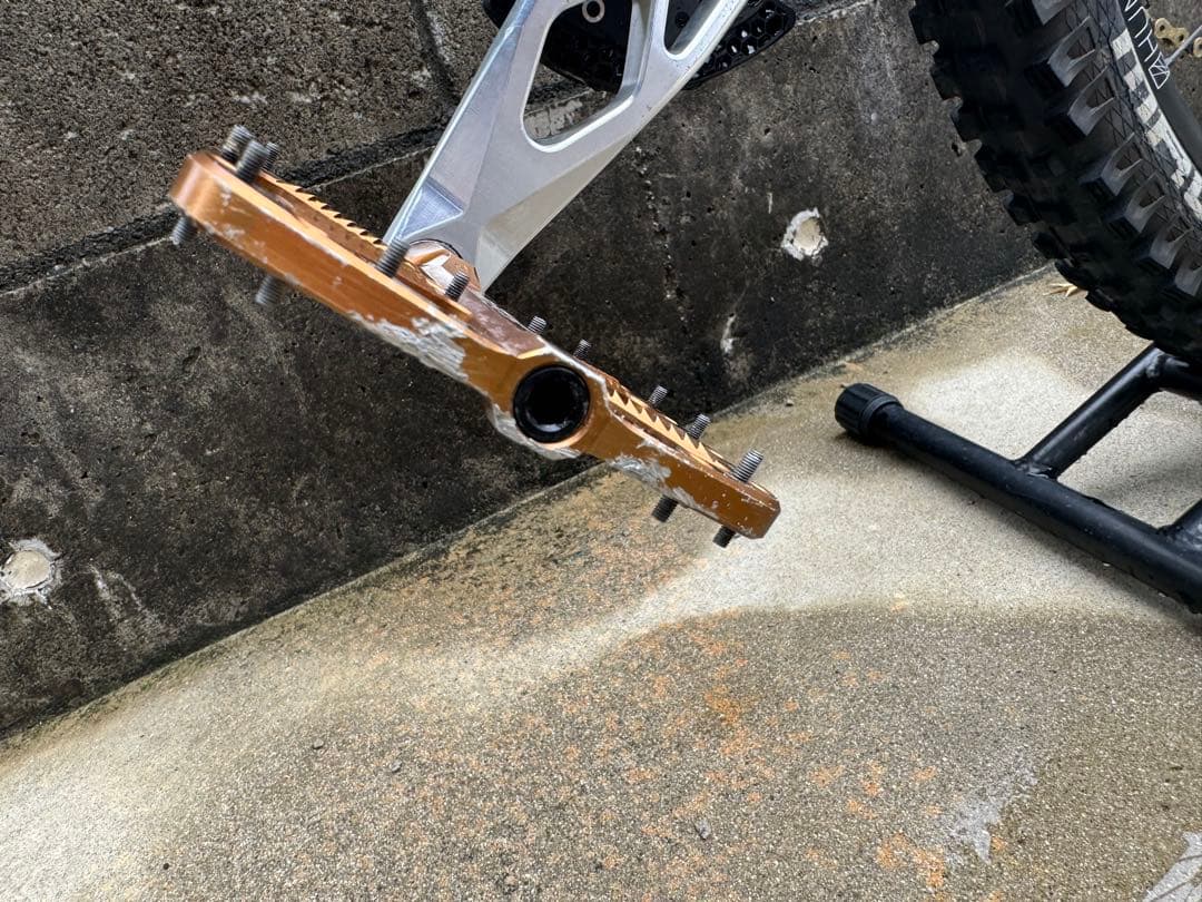 Forbidden bike Dreadnought Mサイズ完成車