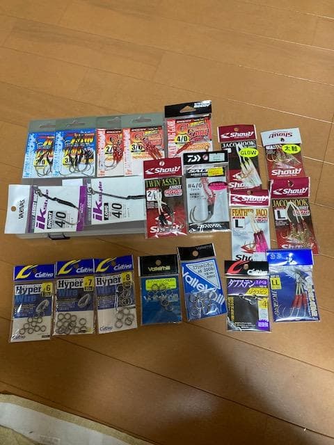 メタルジグ　フック多数とシャウトバッグ