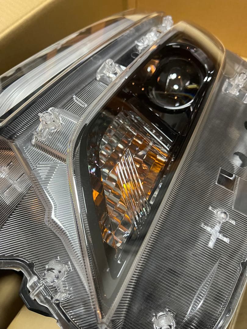 ☆良品☆ ソリオ バンディット MA37S LED ヘッドライト 左