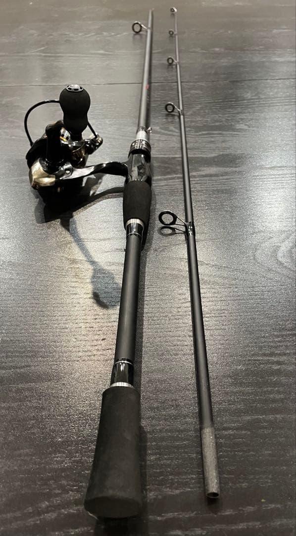 釣りセット2ピーススピニングロッド（180㌢）穂先2本付き3000番リールライン