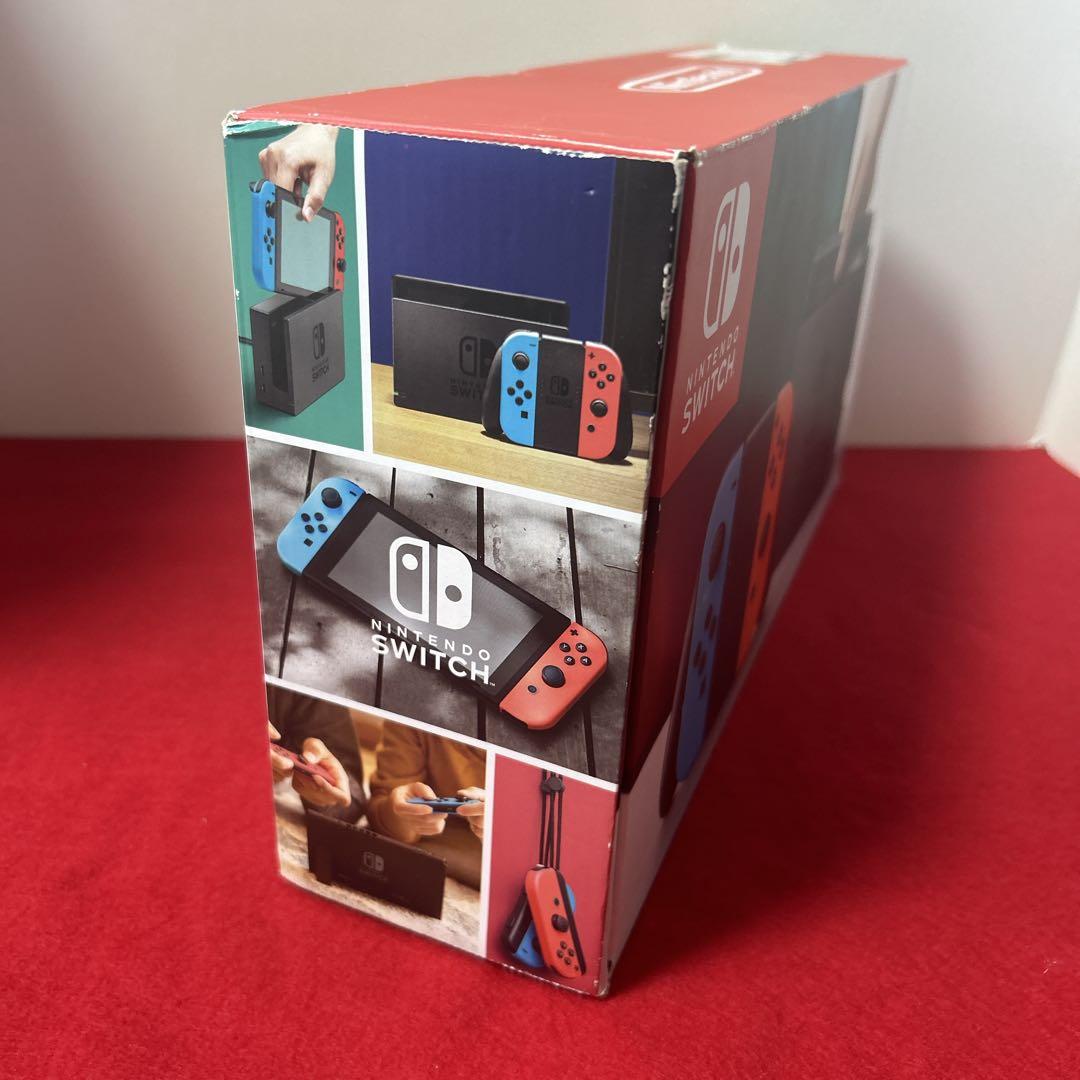 【極美品】Nintendo Switch　ニンテンドースイッチ本体