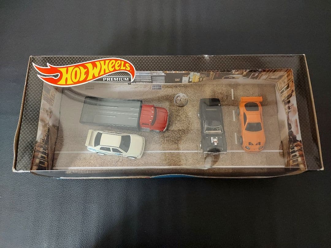 ★新品未開封『ホットウィール ワイルドスピード コレクターセット』箱に痛みあり