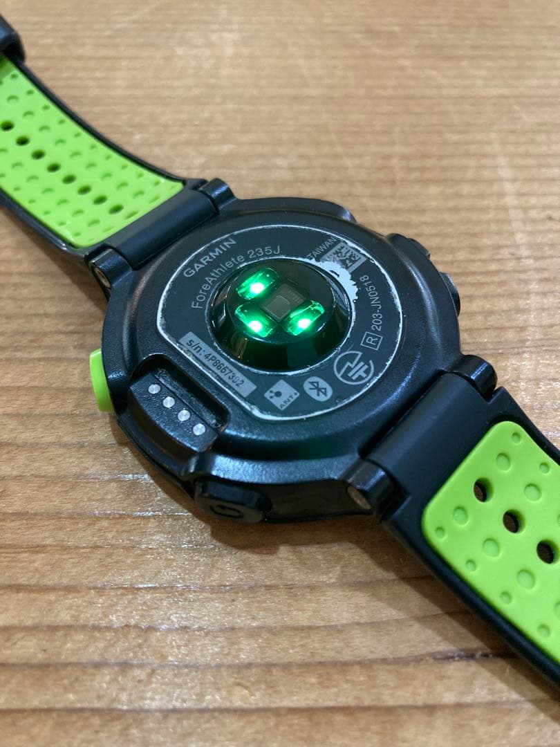 GARMIN ForeAthlete 235J GPSウォッチ