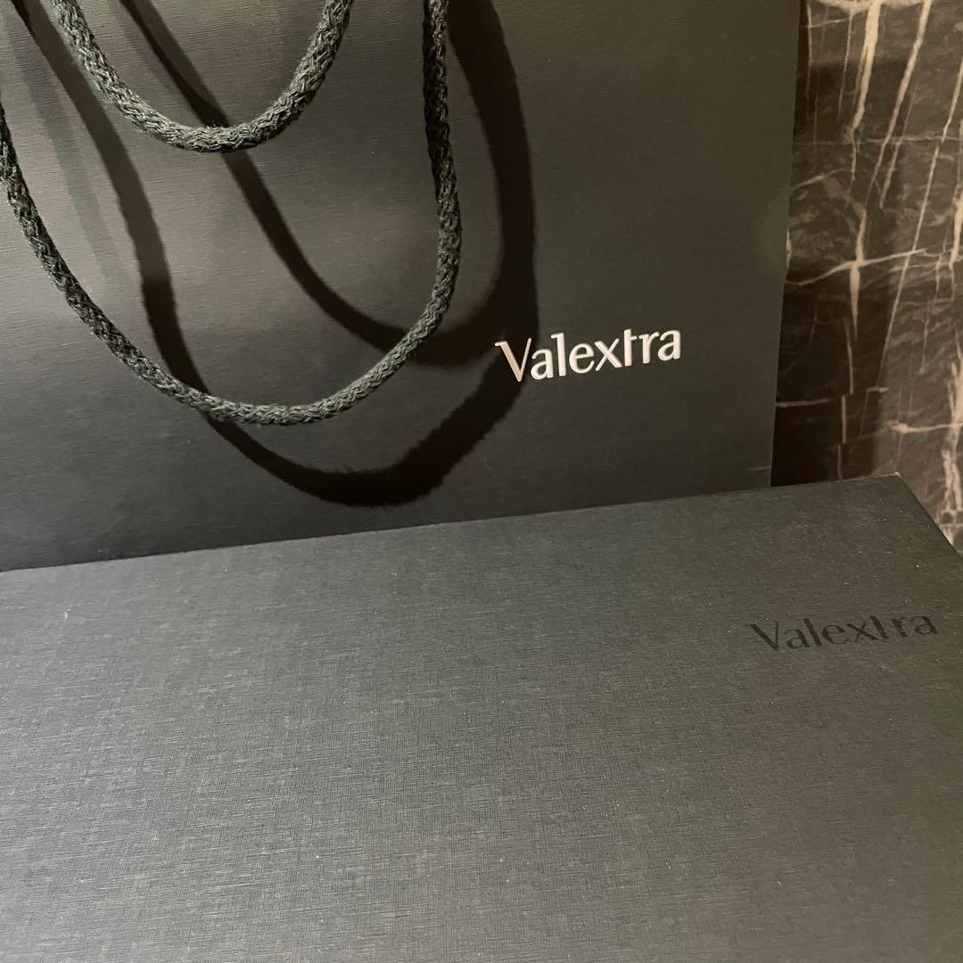 Valextra イジィデ ポシェット ホワイト