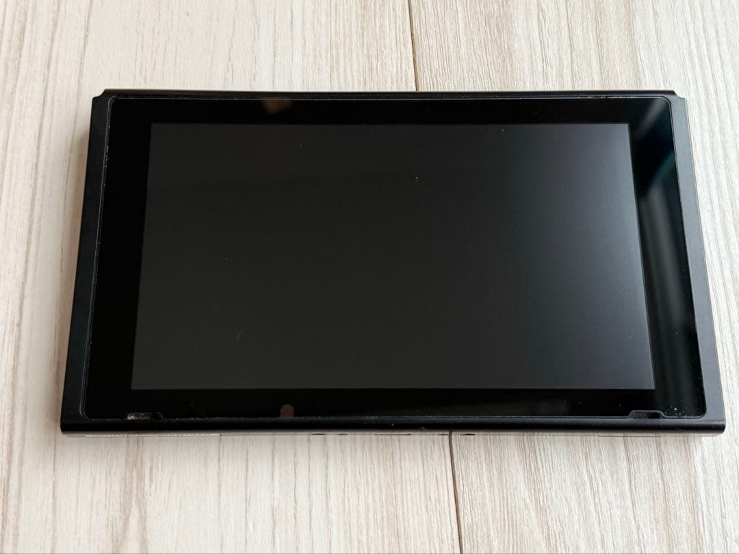 Nintendo Switch 本体のみ(コントローラーなし)