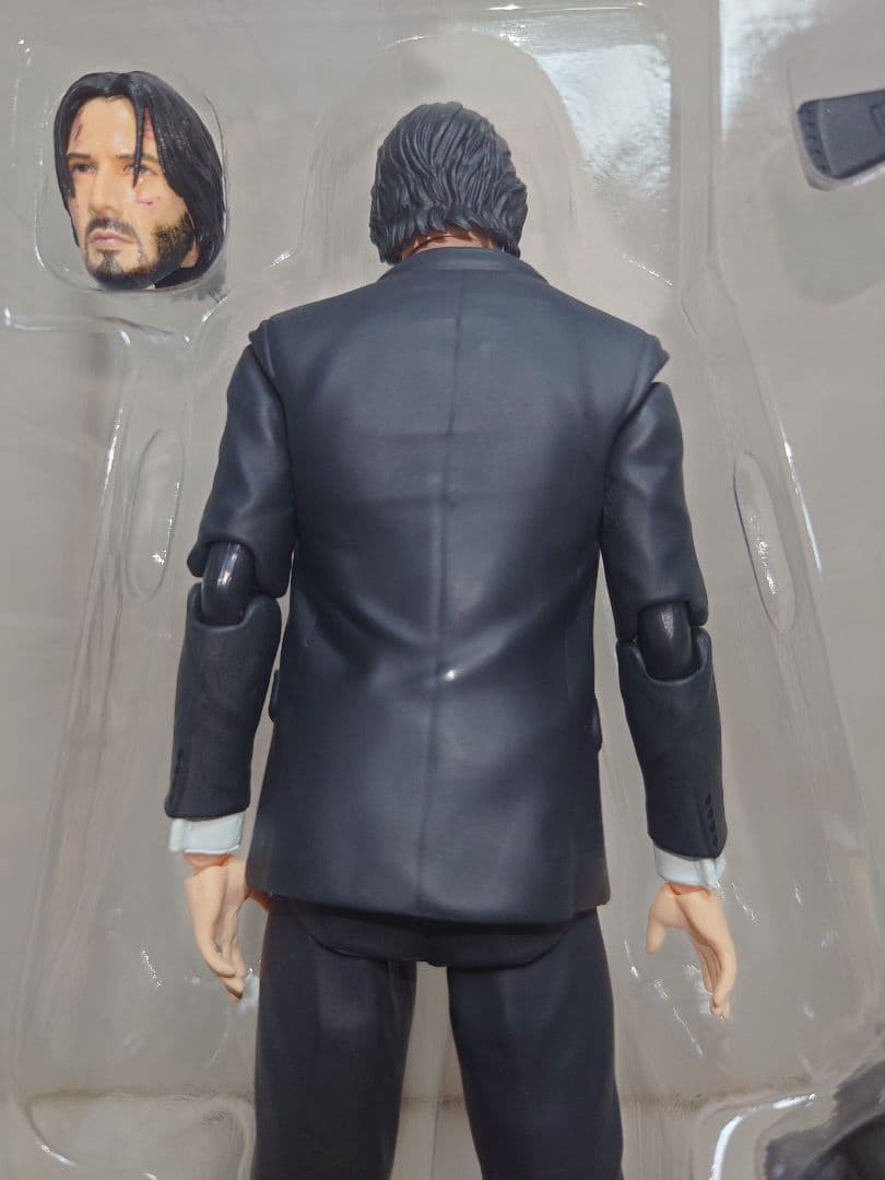 MAFEX No.085 ジョン・ウィック チャプター2