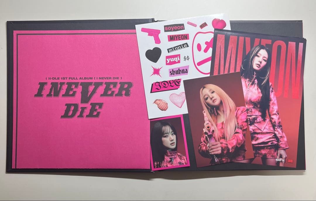 (G)I-DLE I NEVER DIE トレカ付き