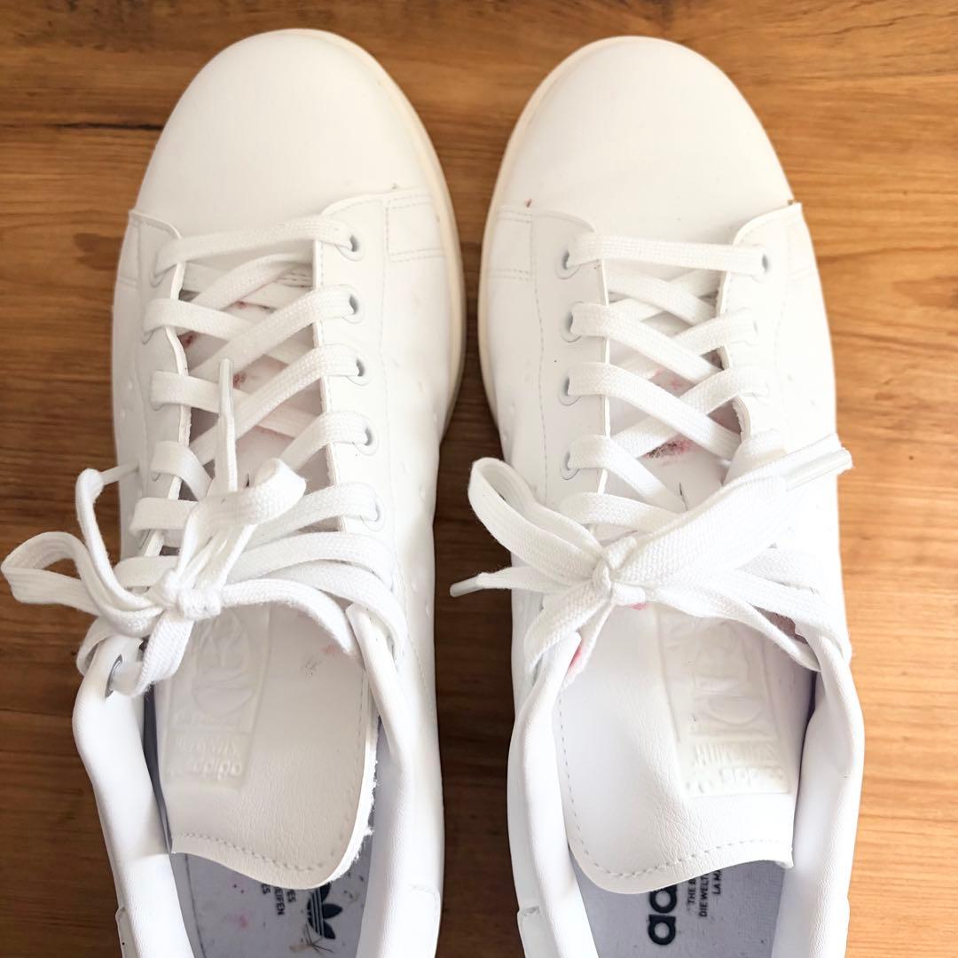adidas スタンスミス ホワイト スパイクレスゴルフシューズ 28cm