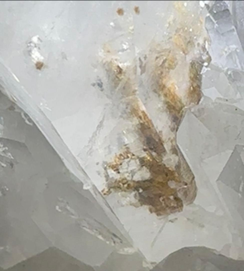 うっとり眺めていたい　ヒマラヤ水晶　内包あり　293グラム　天然石