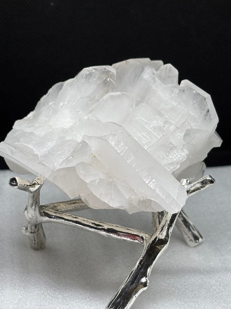 うっとり眺めていたい　ヒマラヤ水晶　内包あり　293グラム　天然石