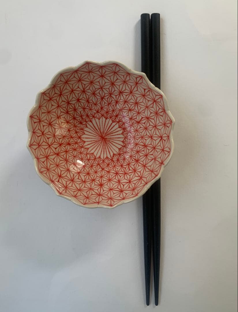 ポンタリルン　小さなお茶碗（赤）