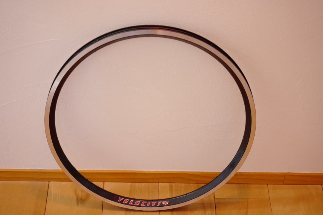VELOCITY A23 20(406)インチリム 32H